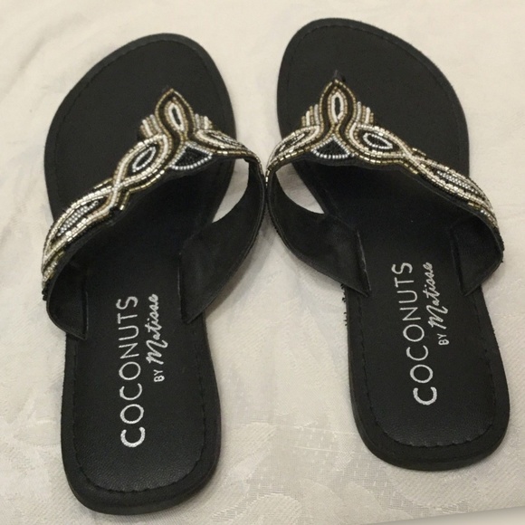 COCONUTS By Matisse Womens Size 10M Black Silver Beaded Flats Thongs Sandals - Picture 4 of 6